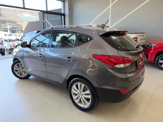HYUNDAI-IX35-2.0 MPFI GLS 16V FLEX 4P AUTOMÁTICO HYUNDAI-IX35-2015