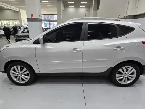 HYUNDAI-IX35-2.0 MPFI GLS 16V FLEX 4P AUTOMÁTICO HYUNDAI-IX35-2014