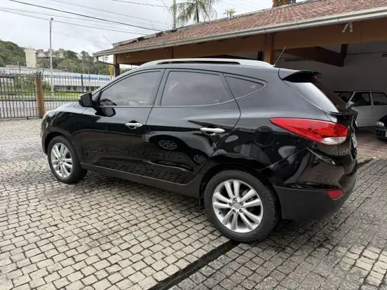 HYUNDAI-IX35-2012