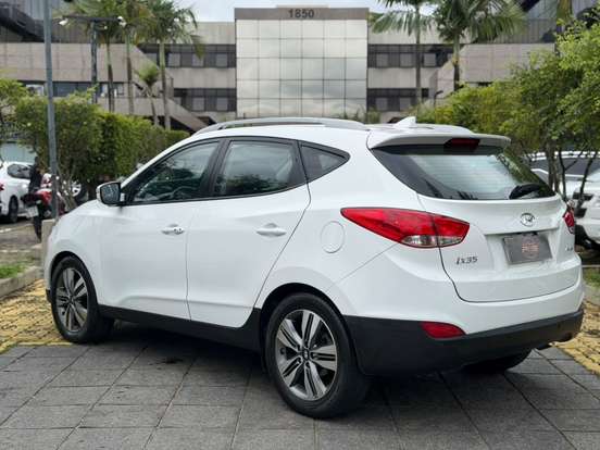HYUNDAI-IX35-2016