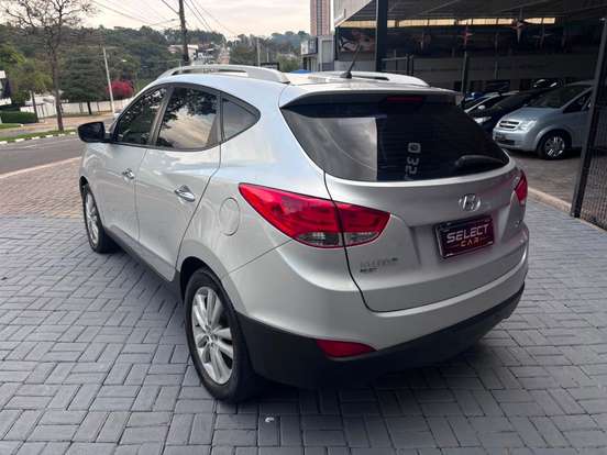 HYUNDAI-IX35-2.0 MPI 4X2 16V FLEX 4P AUTOMÁTICO HYUNDAI-IX35-2011