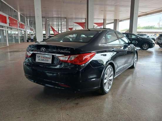 HYUNDAI-SONATA-2011