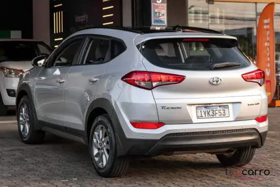 HYUNDAI-TUCSON-2017