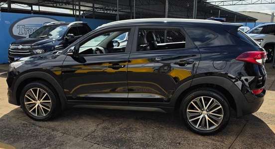 HYUNDAI-TUCSON-2017