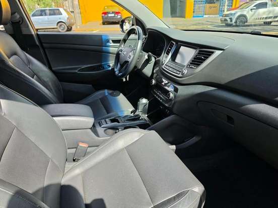 HYUNDAI-TUCSON-1.6 16V T-GDI GASOLINA GL ECOSHIFT HYUNDAI-TUCSON-2017