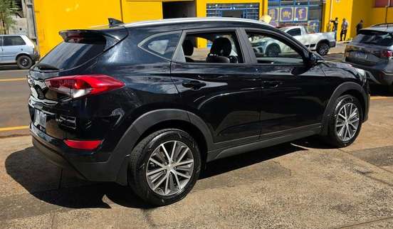 HYUNDAI-TUCSON-2017