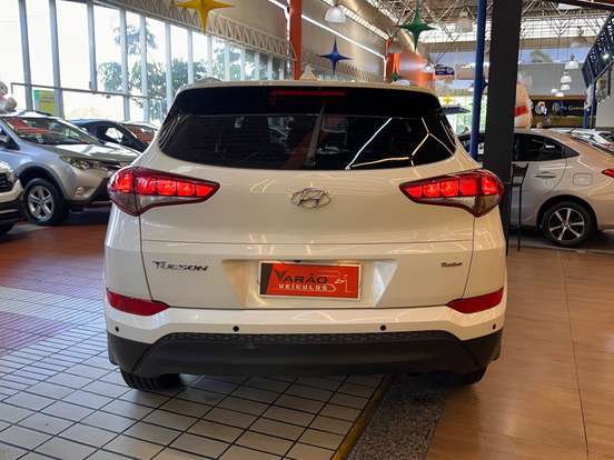 HYUNDAI-TUCSON-1.6 16V T-GDI GASOLINA GL ECOSHIFT HYUNDAI-TUCSON-2017