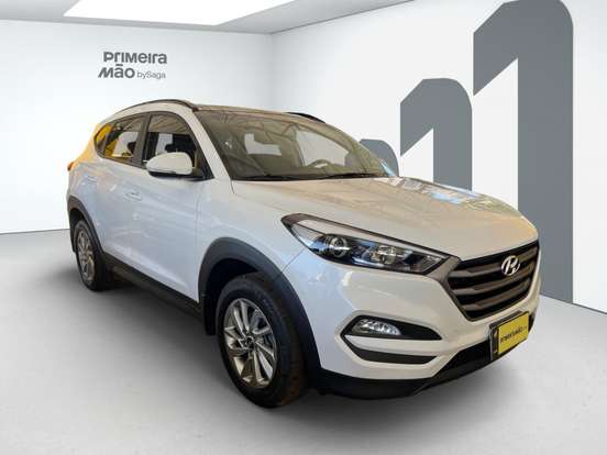 HYUNDAI-TUCSON-2021