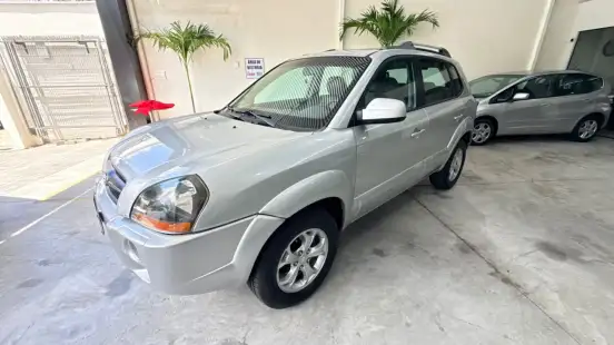 HYUNDAI-TUCSON-2.0 MPFI GLS 16V 143CV 2WD FLEX 4P AUTOMÁTICO HYUNDAI-TUCSON-2016
