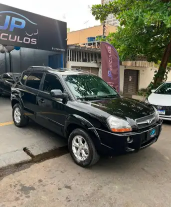 HYUNDAI-TUCSON-2013