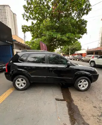HYUNDAI-TUCSON-2.0 MPFI GLS 16V 143CV 2WD FLEX 4P AUTOMÁTICO HYUNDAI-TUCSON-2013