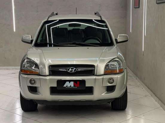HYUNDAI-TUCSON-2.0 MPFI GLS 16V 143CV 2WD FLEX 4P AUTOMÁTICO HYUNDAI-TUCSON-2013
