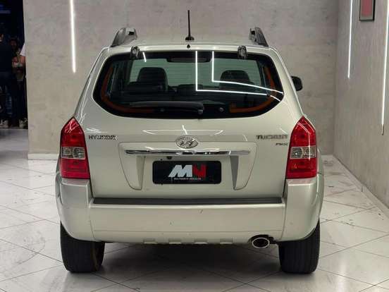 HYUNDAI-TUCSON-2013
