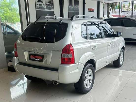 HYUNDAI-TUCSON-2.0 MPFI GLS 16V 143CV 2WD FLEX 4P AUTOMÁTICO HYUNDAI-TUCSON-2011