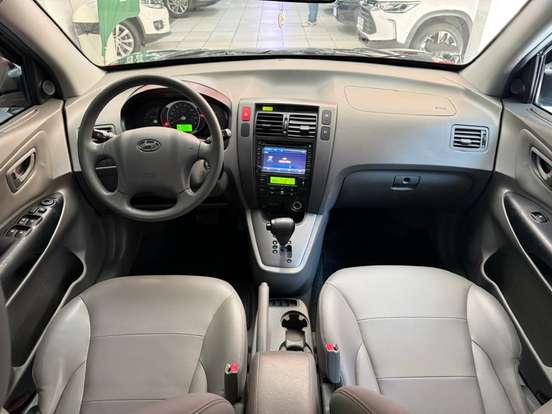 HYUNDAI-TUCSON-2.0 MPFI GLS 16V 143CV 2WD FLEX 4P AUTOMÁTICO HYUNDAI-TUCSON-2017