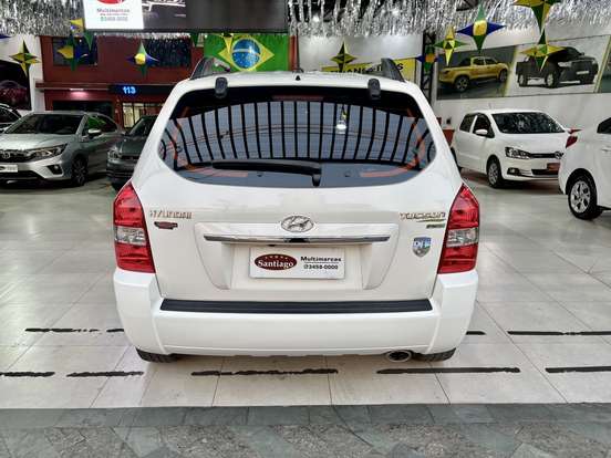 HYUNDAI-TUCSON-2015