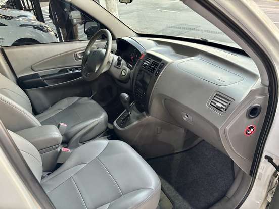HYUNDAI-TUCSON-2015
