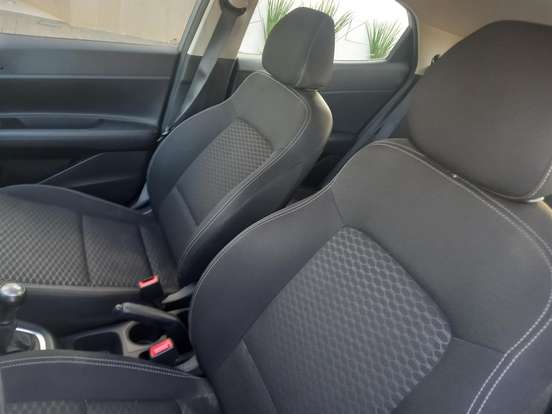 HYUNDAI-HB20-2021