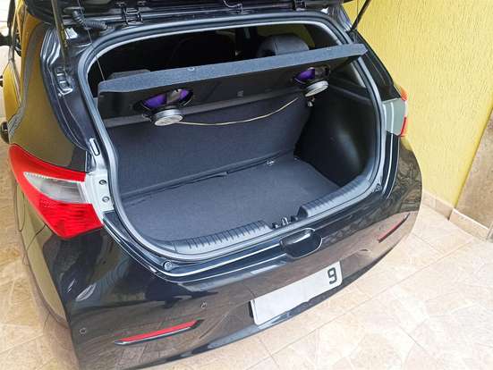 HYUNDAI-HB20-2013