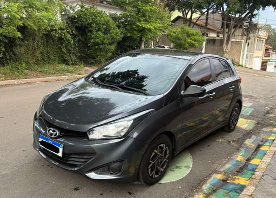 HYUNDAI-HB20-2014