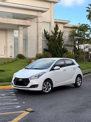 HYUNDAI-HB20-1.6 PREMIUM 16V FLEX 4P AUTOMÁTICO HYUNDAI-HB20-2015
