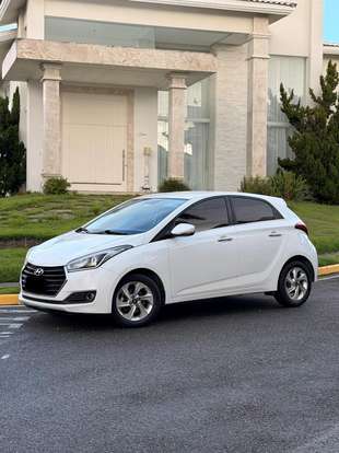 HYUNDAI-HB20-2015