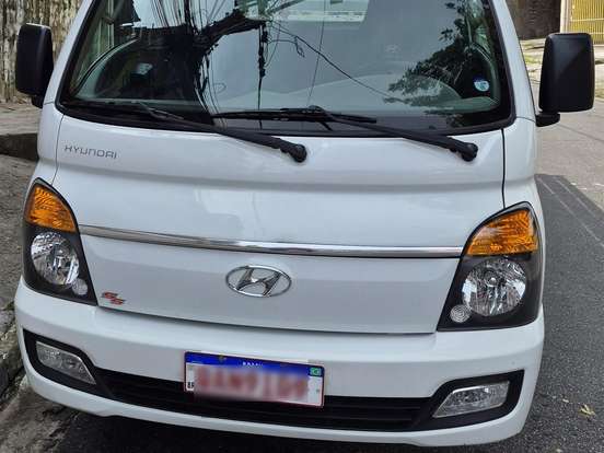 HYUNDAI-HR-2.5 LONGO SEM CAÇAMBA 4X2 16V 130CV TURBO INTERCOOLER DIESEL 2P MANUAL HYUNDAI-HR-2018