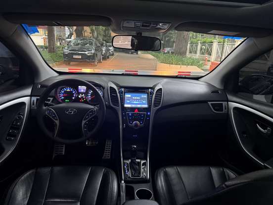 HYUNDAI-I30-2015