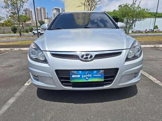 HYUNDAI-I30-2.0 MPFI GLS 16V GASOLINA 4P AUTOMÁTICO HYUNDAI-I30-2011