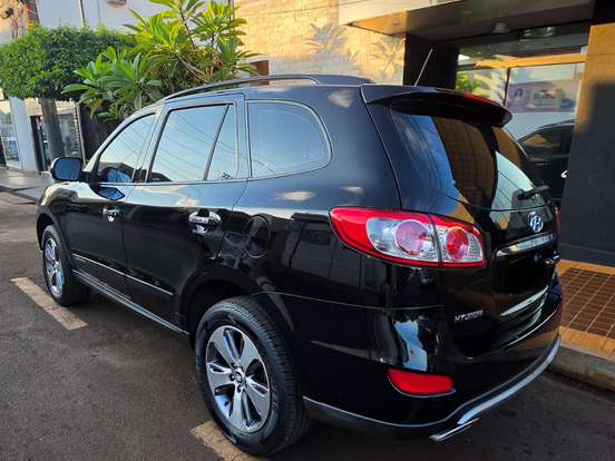 HYUNDAI-SANTA FÉ-2.4 MPI 2WD 16V GASOLINA 4P AUTOMÁTICO HYUNDAI-SANTA FÉ-2011