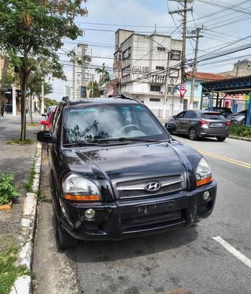 HYUNDAI TUCSON 2.0 MPFI GLS 16V 143CV 2WD GASOLINA 4P AUTOMÁTICO