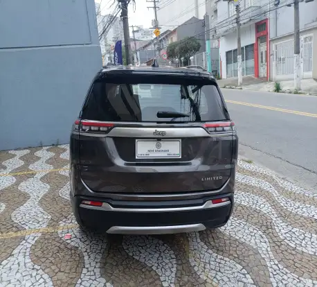 JEEP-COMMANDER-2022