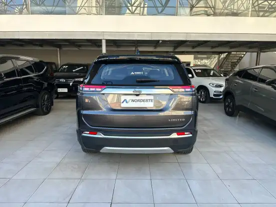 JEEP-COMMANDER-2024