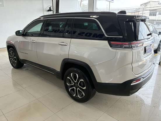 JEEP-COMMANDER-1.3 T270 TURBO FLEX LIMITED AT6 JEEP-COMMANDER-2022