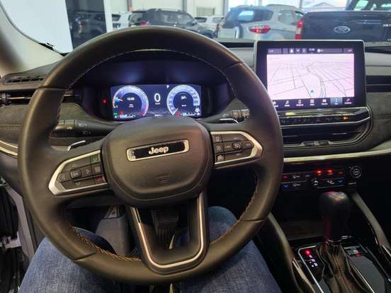 JEEP-COMMANDER-1.3 T270 TURBO FLEX LIMITED AT6 JEEP-COMMANDER-2023