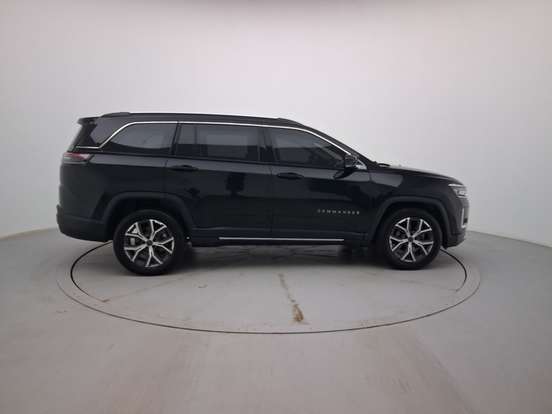 JEEP-COMMANDER-2025
