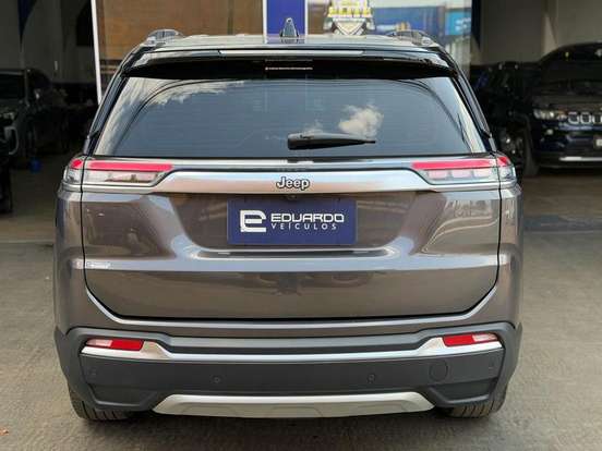 JEEP-COMMANDER-2024