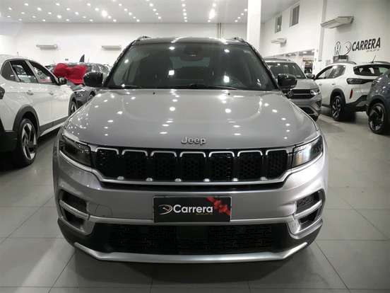 JEEP-COMMANDER-2024