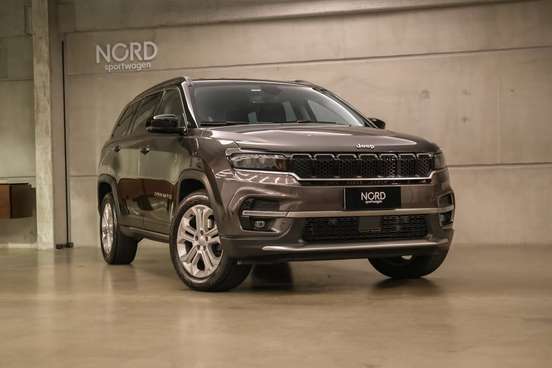 JEEP-COMMANDER-2023