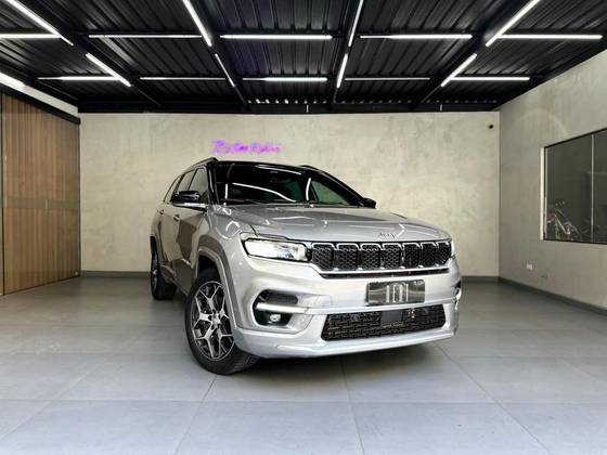 JEEP COMMANDER 1.3 T270 TURBO FLEX OVERLAND AT6