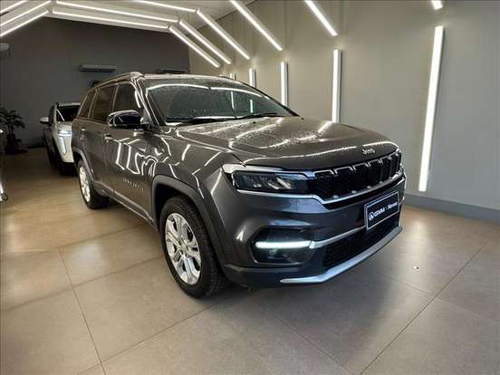 JEEP-COMMANDER-2023