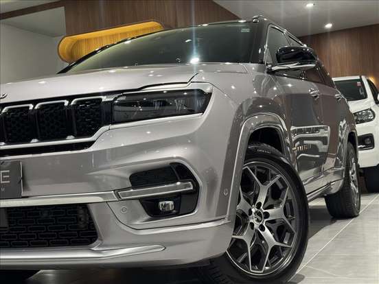 JEEP-COMMANDER-2022