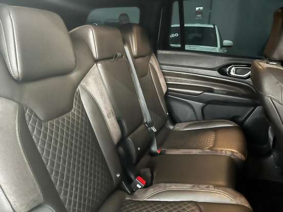 JEEP-COMMANDER-1.3 T270 TURBO FLEX OVERLAND AT6 JEEP-COMMANDER-2023