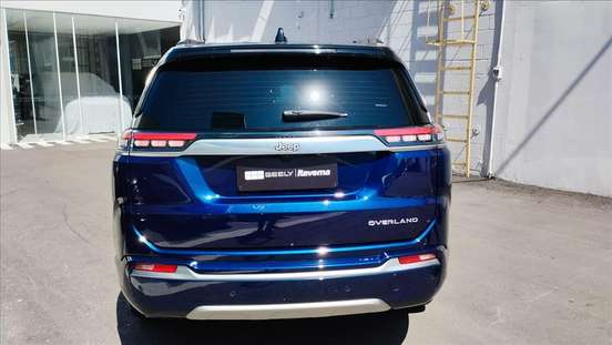 JEEP-COMMANDER-2024