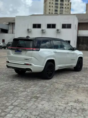 JEEP-COMMANDER-2025
