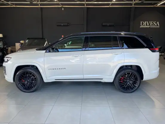 JEEP-COMMANDER-2025