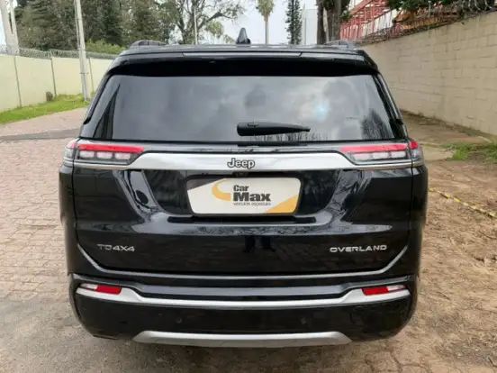 JEEP-COMMANDER-2023