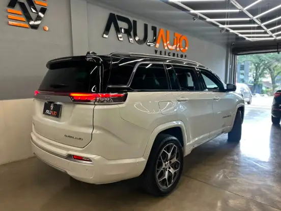 JEEP-COMMANDER-2.0 TD380 TURBO DIESEL OVERLAND AT9 JEEP-COMMANDER-2021