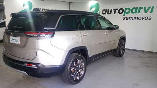 JEEP-COMMANDER-2023