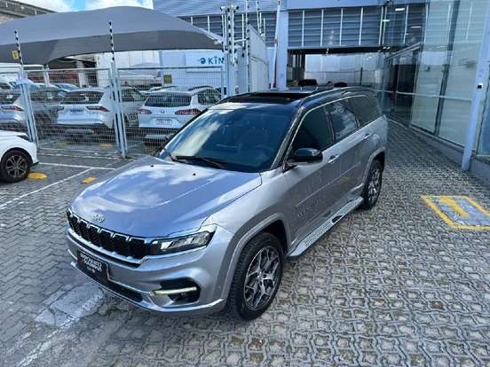 JEEP-COMMANDER-2024